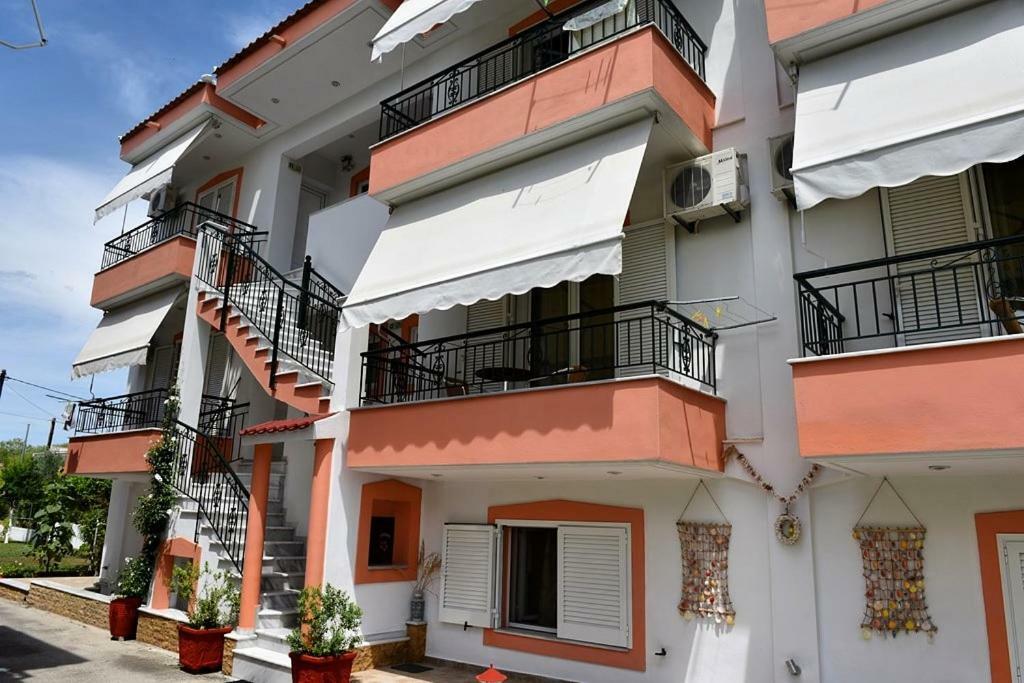 Marmaron Rooms Agiokampos  Dış mekan fotoğraf